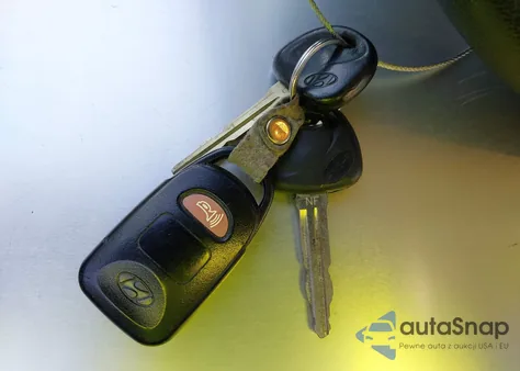 2013 Hyundai Elantra Gls from USA, damaged, VIN 5NPDH4AE4DH308681